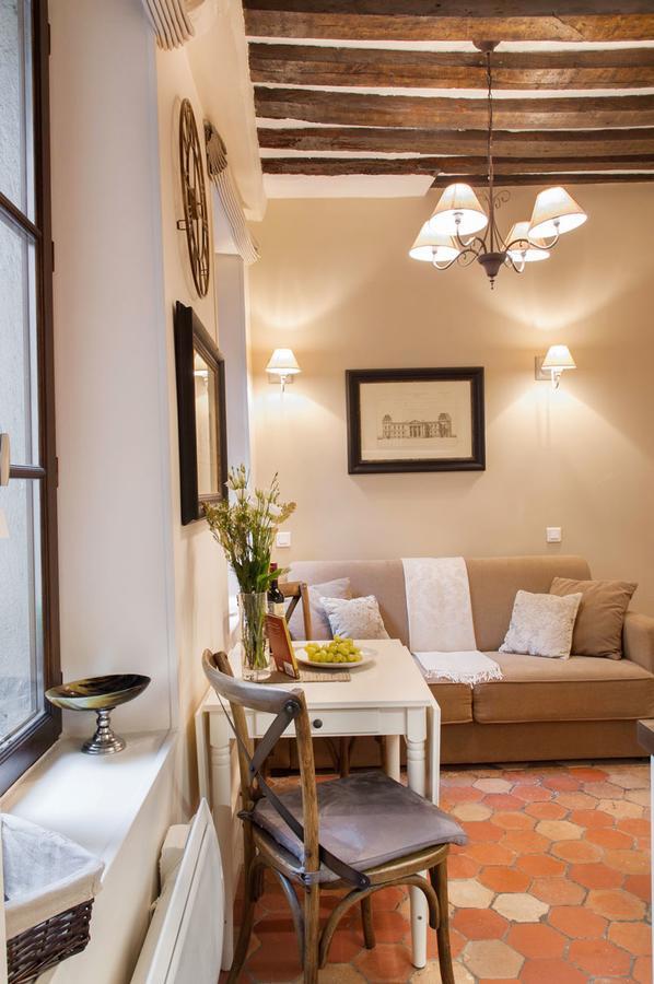 Appartement Le Voyage En Isle à Paris Extérieur photo