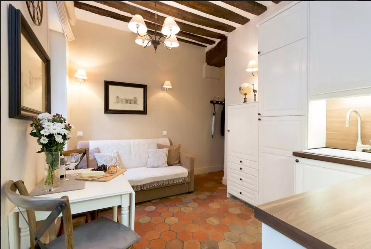 Appartement Le Voyage En Isle à Paris Extérieur photo